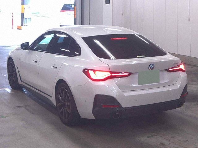 2023 BMW 4 Series 420IグランCMスポ auction photo 2