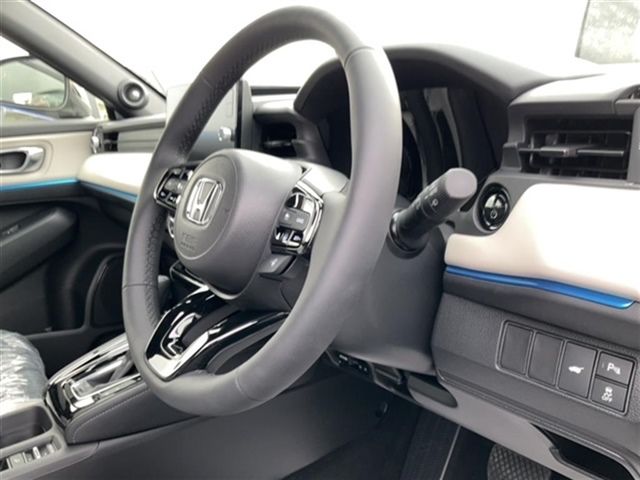 2026 Honda Vezel e:HEV Z Play Package auction photo 7