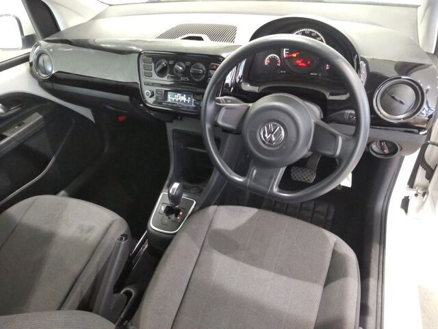 2014 Volkswagen アップ! auction photo 3