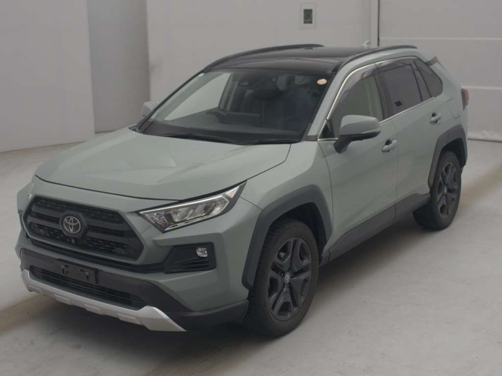 2022 Toyota RAV4 アドベンチャー 4WD Japan auction vehicle