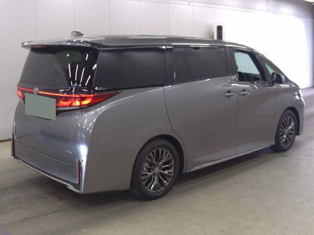 2025 Toyota Vellfire Z Premier auction photo 5