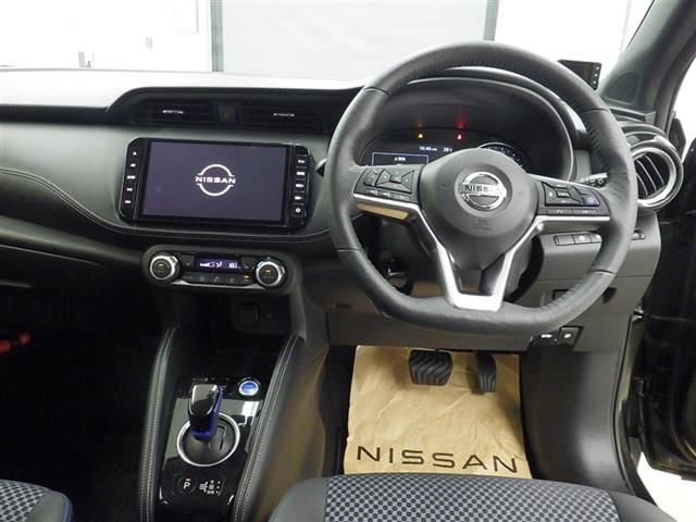 2021 Nissan Kicks X auction photo 5