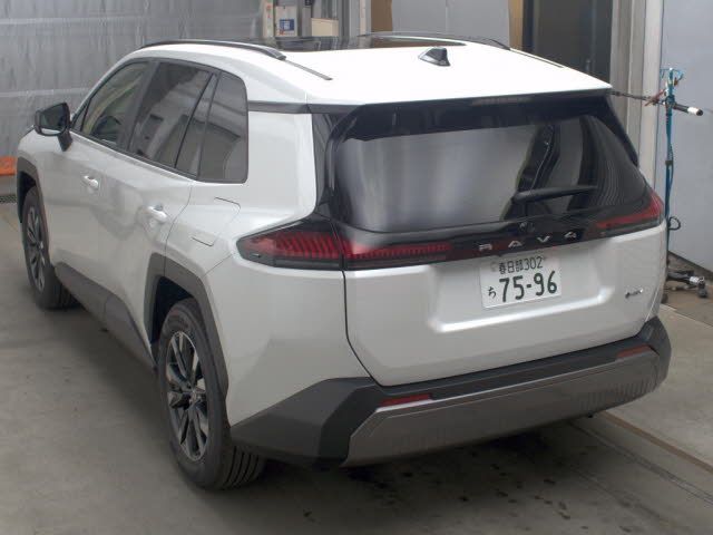 2026 Toyota RAV4 4WD ハイブリッドZ auction photo 2