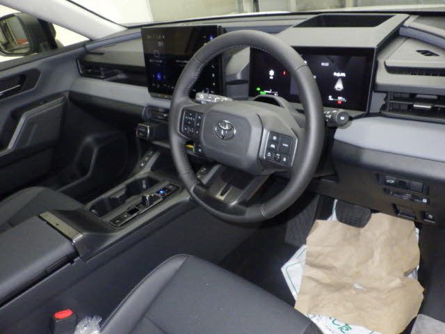2026 Toyota RAV4 4WD ハイブリッドZ auction photo 3