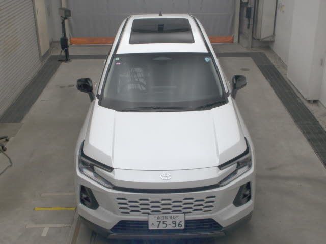 2026 Toyota RAV4 4WD ハイブリッドZ auction photo 6