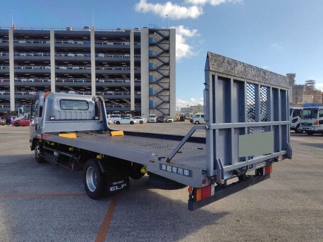 2019 Isuzu Elf Seksai auction photo 2