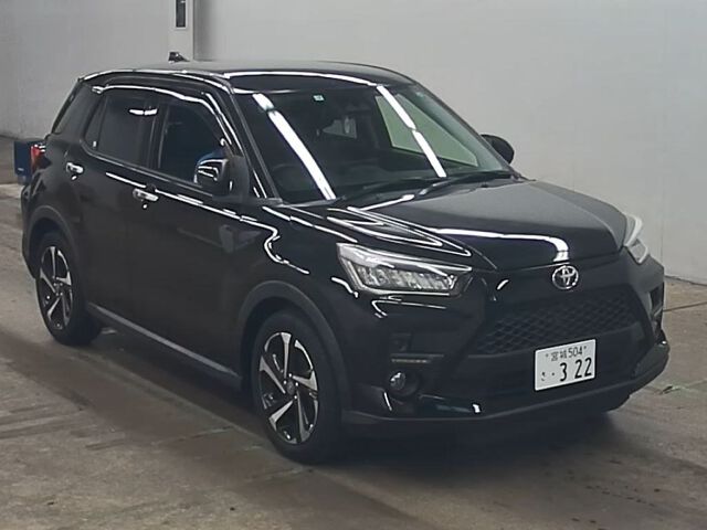 Japan Auction Vehicles 5 2022 Toyota Raize ハイブリッドZ auction photo