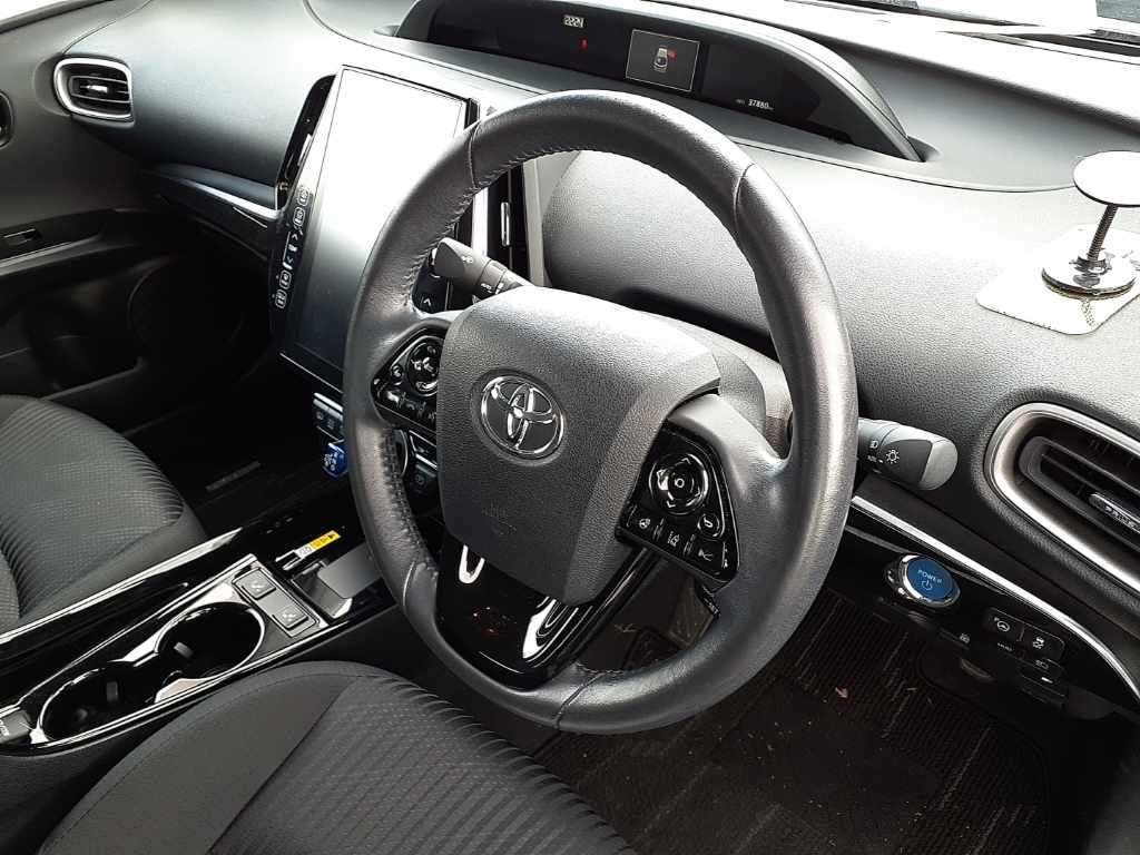 2021 Toyota Prius PHEV Aナビパッケージ auction photo 7