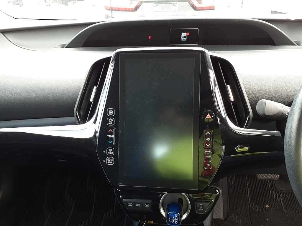 2021 Toyota Prius PHEV Aナビパッケージ auction photo 9