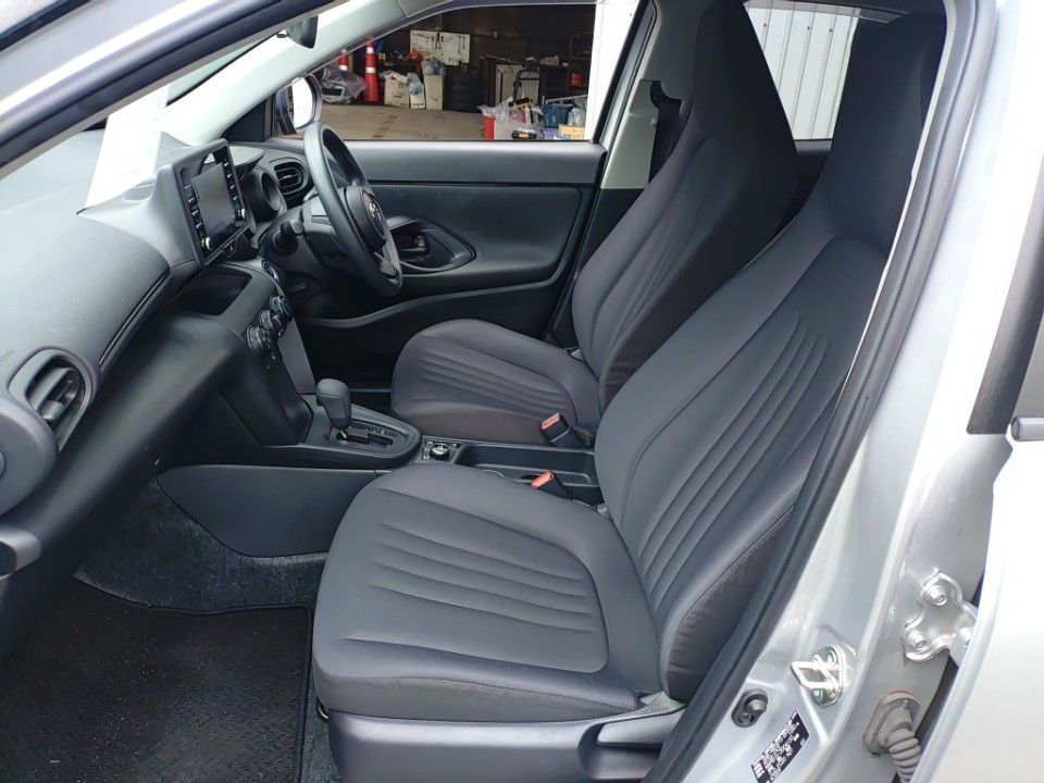 2022 Toyota Yaris Cross auction photo 16