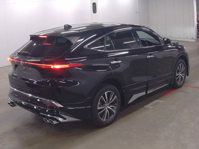 2023 Toyota Harrier G auction photo 5