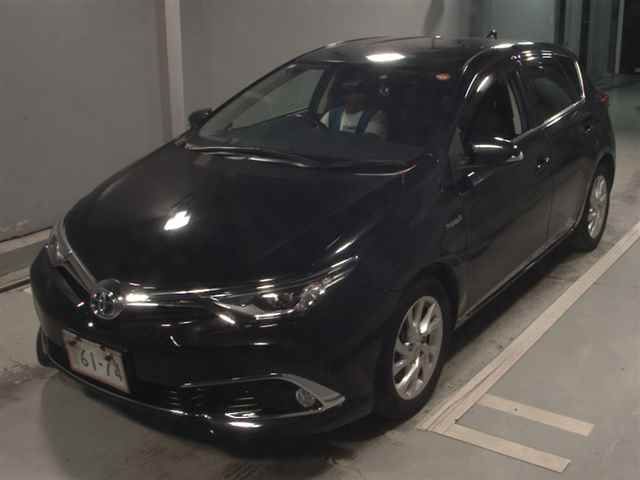 2017 Toyota Auris ハイブリッド auction photo 4