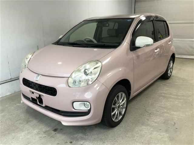 2015 Toyota Passo Japan auction vehicle