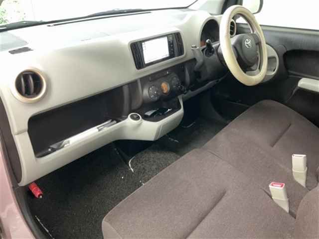 2015 Toyota Passo auction photo 3