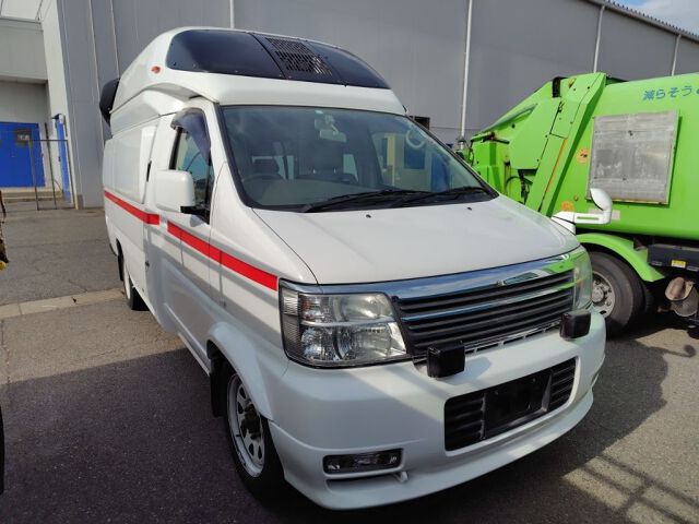 2012 Nissan Elgrand キュウキュウシャ Japan auction vehicle