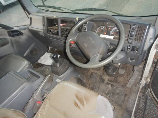 2014 Isuzu Elf クレーン付 auction photo 2