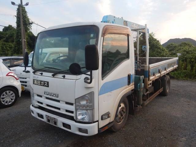 2014 Isuzu Elf クレーン付 Japan auction vehicle