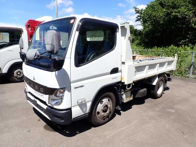 Japan Auction Vehicles 13 2021 Mitsubishi Fuso Canter 3.0t dump truck auction photo