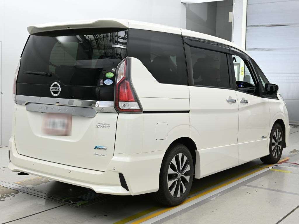 2017 Nissan Serena ハイウェイスター Vセレクション auction photo 2