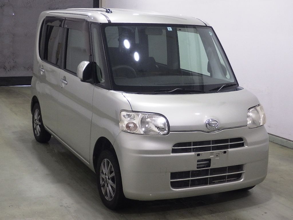2012 Daihatsu Tanto X Japan auction vehicle