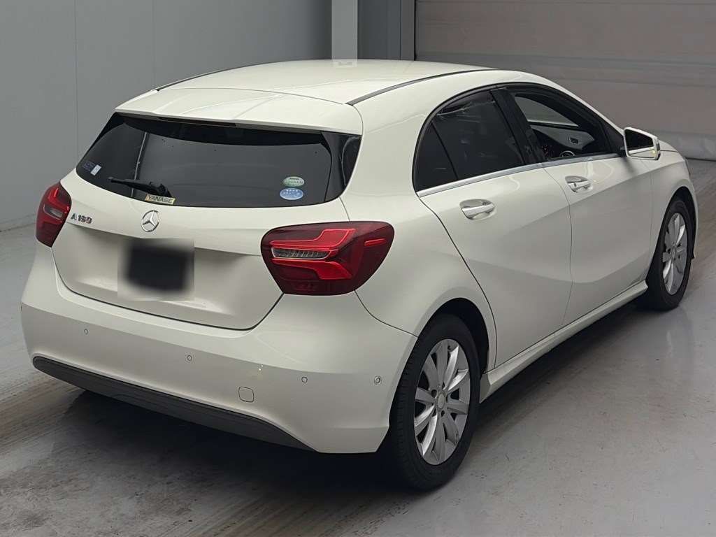 2015 Mercedes-Benz A-Class A180 auction photo 2