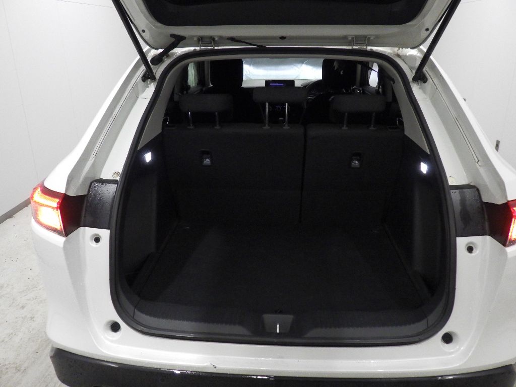 2021 Honda Vezel G auction photo 8