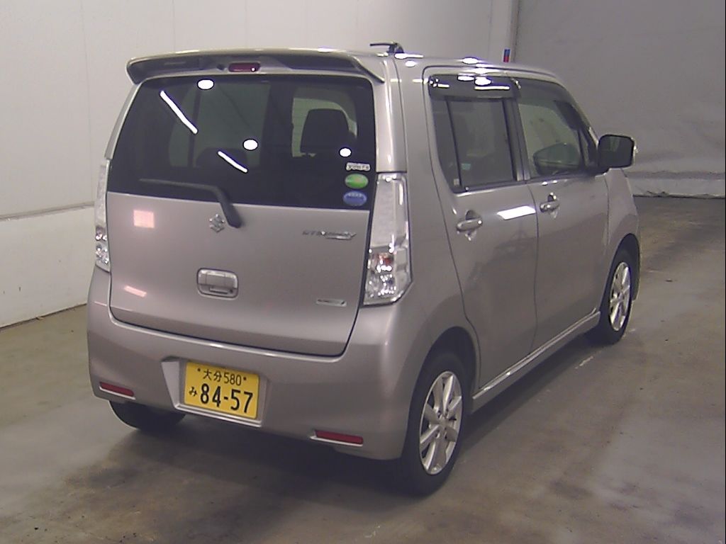 2014 Suzuki Wagon R スティングレーX auction photo 2