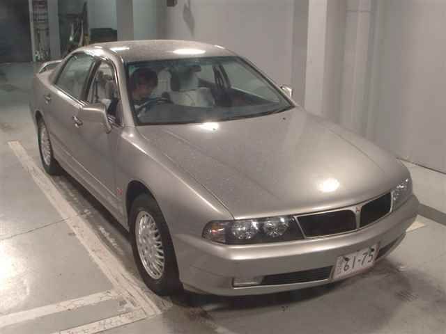 Japan Auction Vehicles 11 1995 Mitsubishi ディアマンテ 30M-SE auction photo