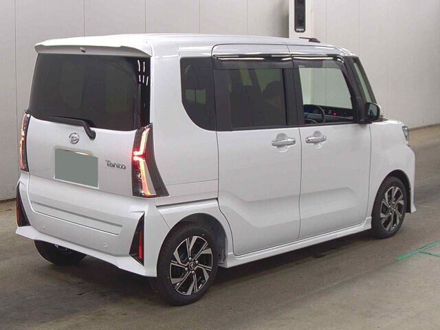 2025 Daihatsu Tanto Custom X Limited auction photo 5