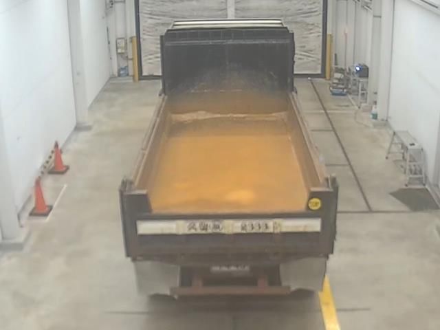 2001 Mitsubishi Fuso dump auction photo 3