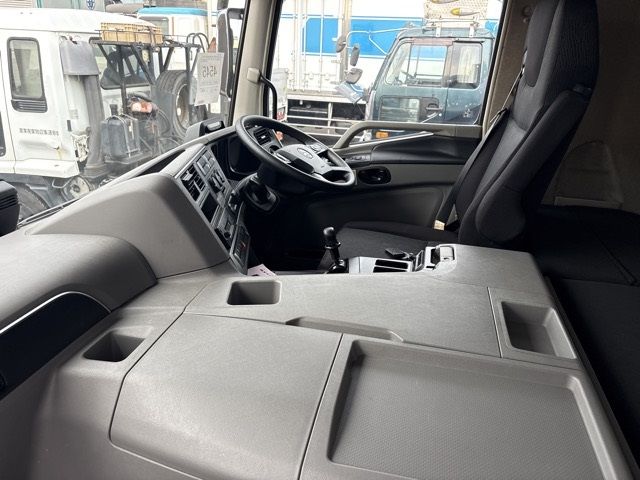 2020 Mitsubishi Fuso Sグレート Aluminum Wing IC-T auction photo 5