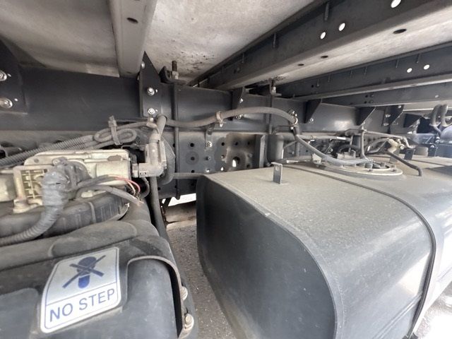 2019 Mitsubishi Fuso Canter Aluminum Wing auction photo 17
