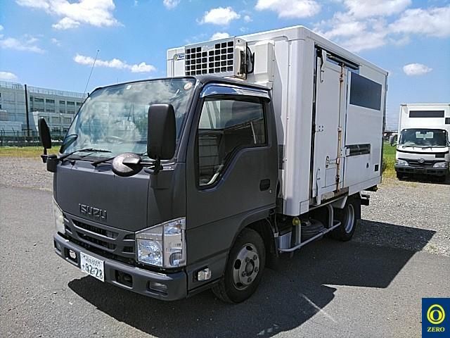 2015 Isuzu Elf auction photo 2