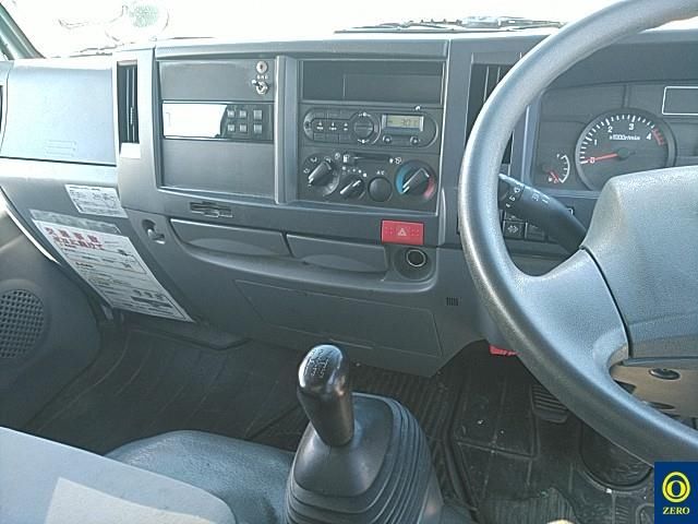 2015 Isuzu Elf auction photo 6