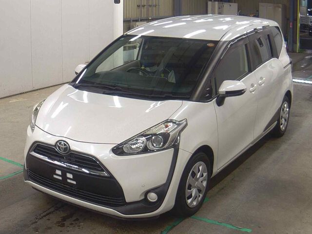 2015 Toyota Sienta G auction photo 4