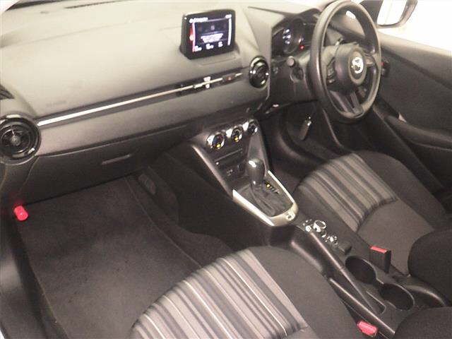 2021 Mazda 2 15S auction photo 4