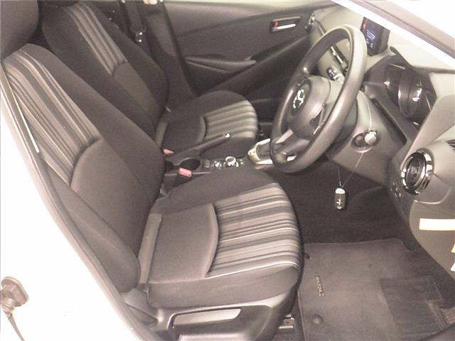 2021 Mazda 2 15S auction photo 5