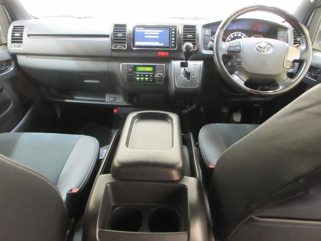 2019 Toyota Hiace 4WD Super GL Dark Prime II 1 ton auction photo 3