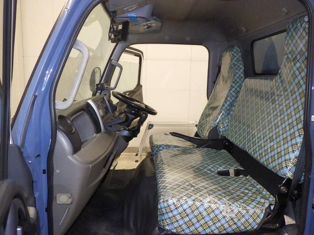 2016 Mitsubishi Fuso Canter Garbage truck auction photo 8