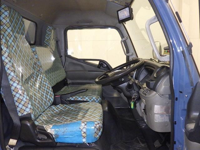 2016 Mitsubishi Fuso Canter Garbage truck auction photo 5