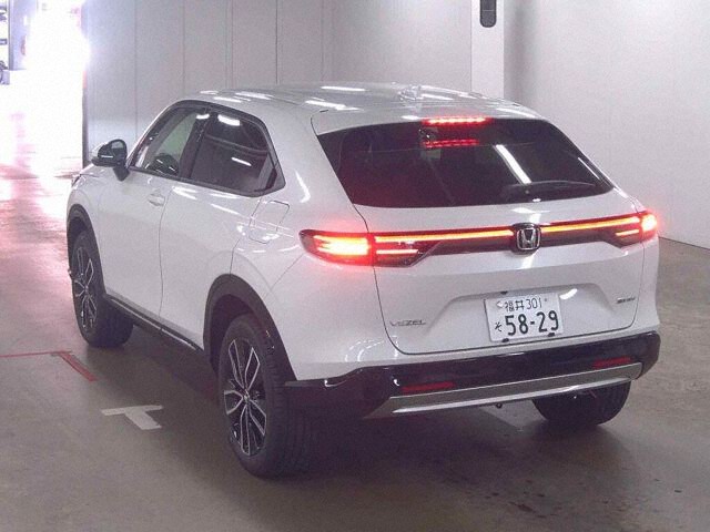 2026 Honda Vezel HV E:HEV Z auction photo 2