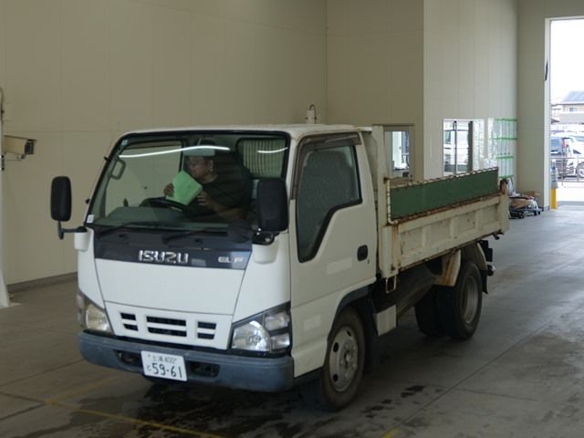 2006 Isuzu Elf dump Japan auction vehicle