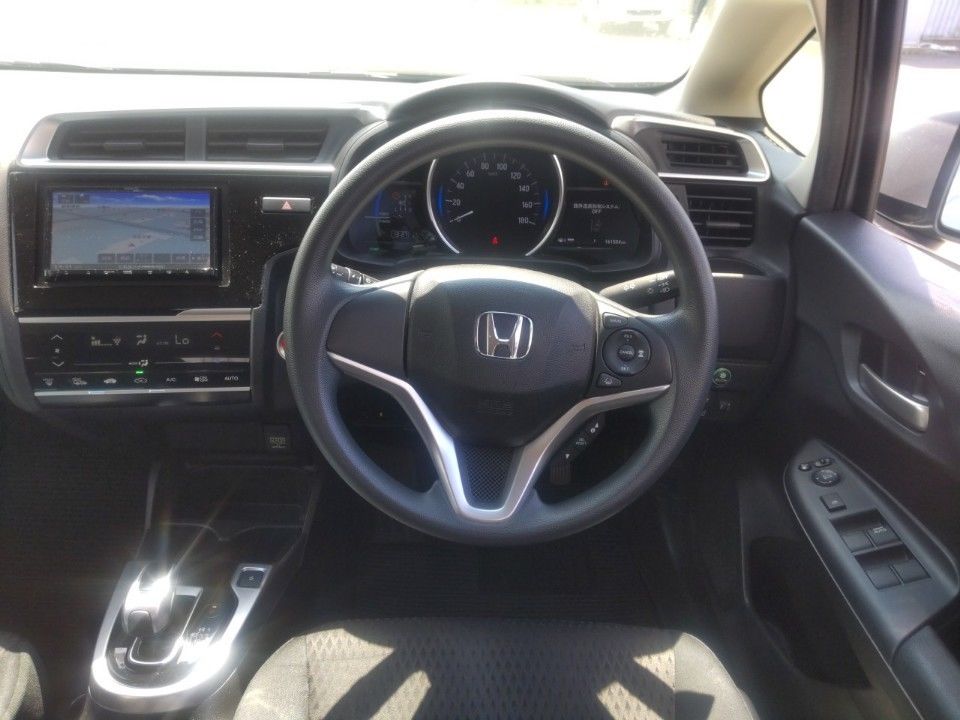 2019 Honda Fit auction photo 3