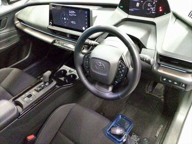2023 Toyota Prius U 4WD auction photo 3