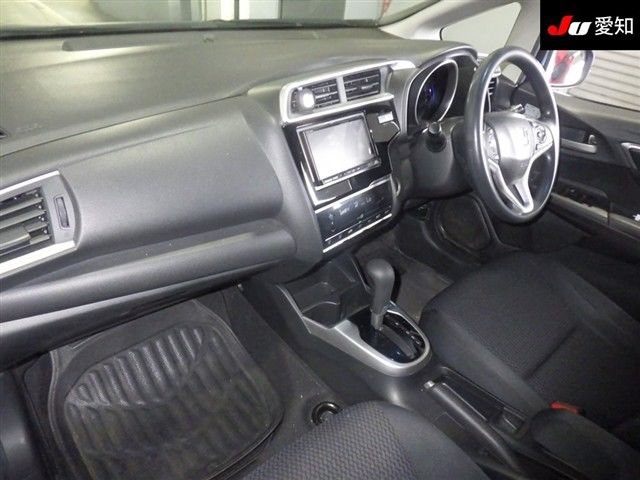 2017 Honda Fit 13G L ホンダセンシング auction photo 3