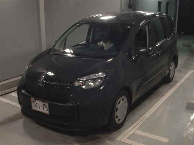 2023 Toyota Sienta G auction photo 4