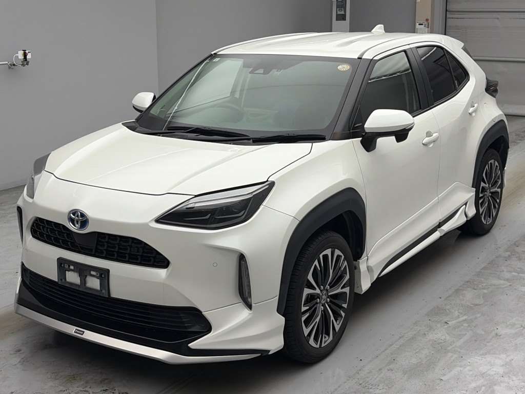2021 Toyota Yaris Cross Hybrid Z Japan auction vehicle