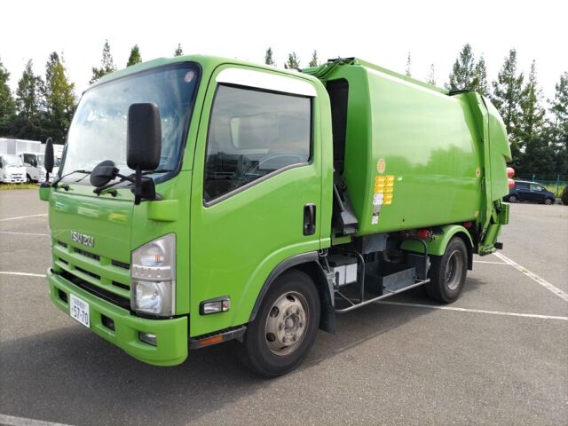 2011 Isuzu Elf Packer auction photo 4