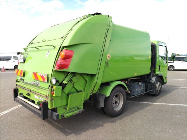 2011 Isuzu Elf Packer auction photo 5
