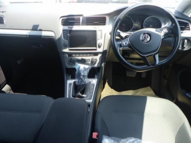 2016 Volkswagen ゴルフヴァリアント アニバーサリーエディション auction photo 3
